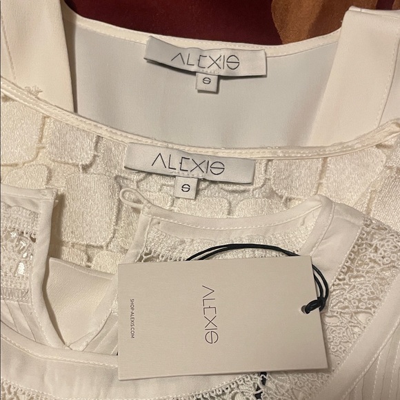 Alexis blouse lot - Picture 1 of 17